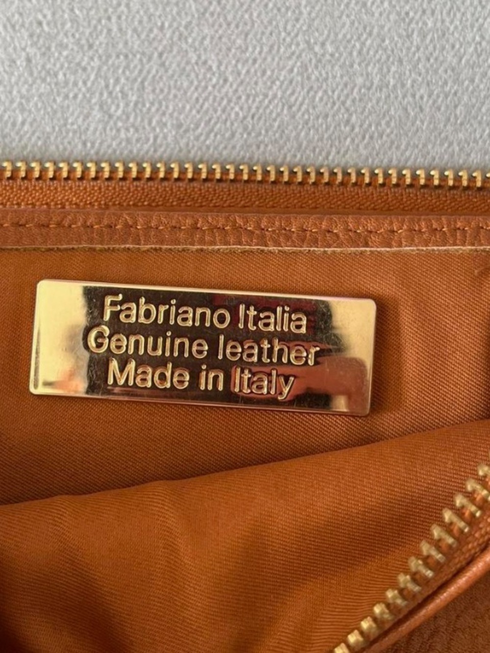Fabriano Italia 7013 Camel Leather Wristlet Crossbody - Picture 4 of 8